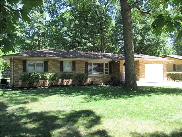 506 Black Oak Dr photo 1