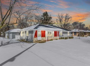 11200 Arrowhead St NW, Coon Rapids, MN 55433