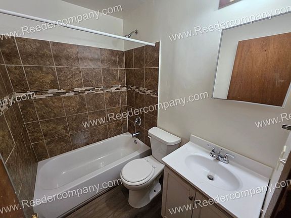 5th image of 5633-5635 Calumet Ave #10