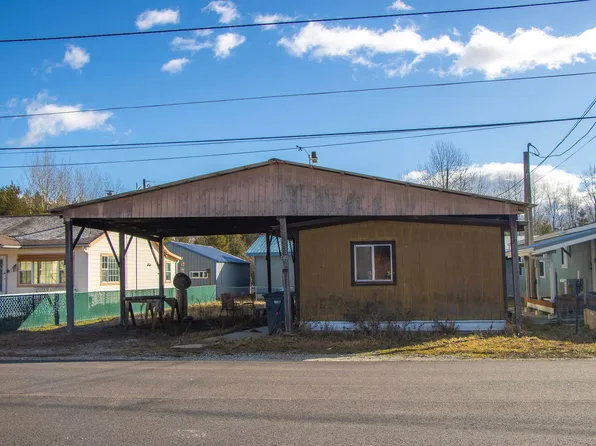 522 Oak Ave, Ponderay, ID 83852