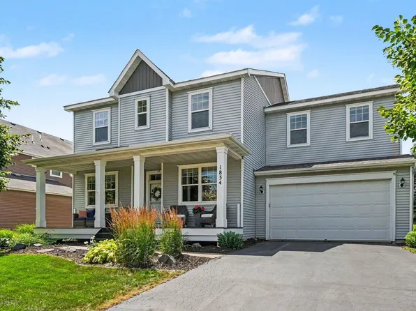 1834 Spring Creek Dr, Carver, MN 55315
