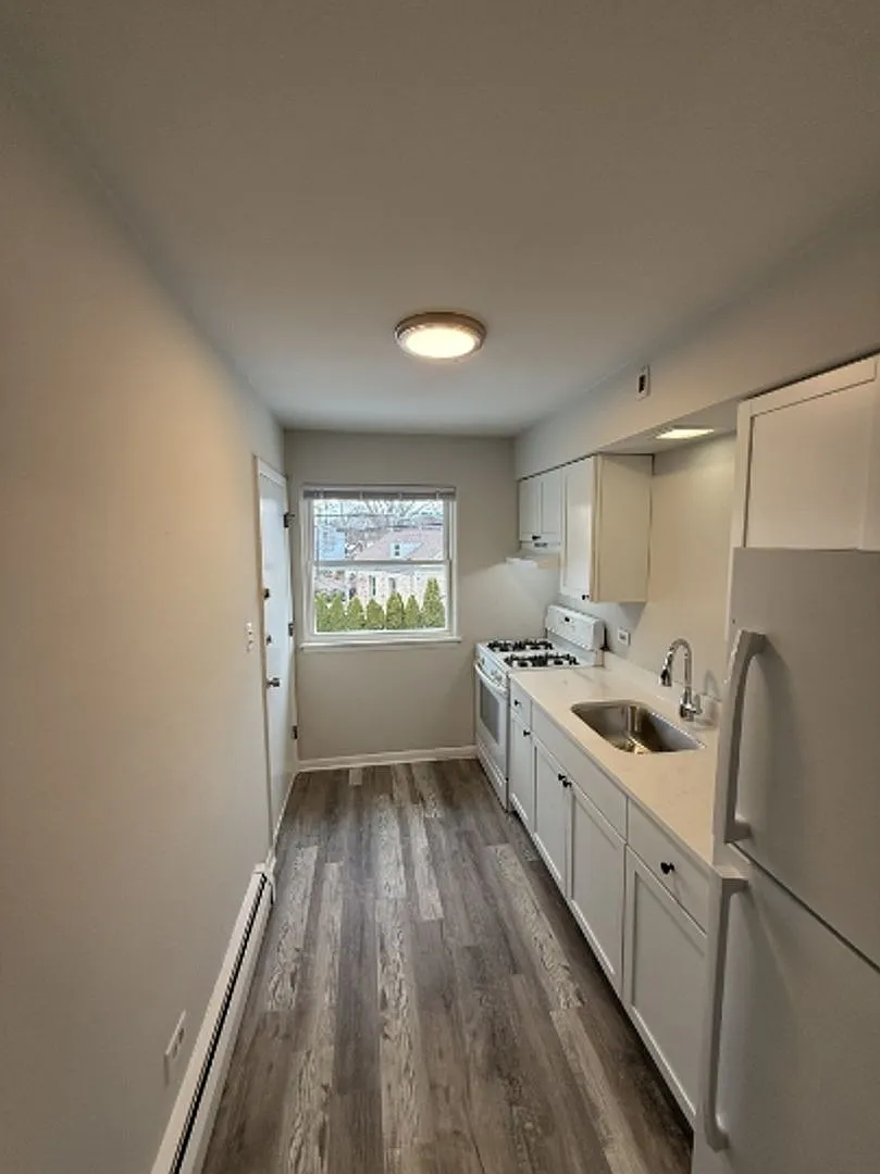 2840 South Harlem Avenue — Photo 3