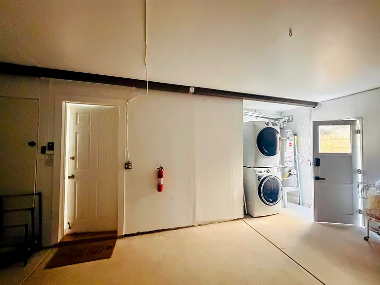 8312 Snowbird Dr — Photo 17
