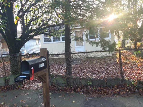 4209 Fred L Shuttlesworth Dr, Birmingham, AL 35207