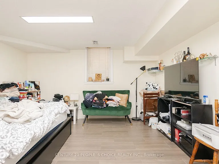 362 Kingsbridge Garden Cir #BASEMENT — Photo 1