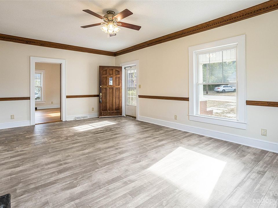 503 E 1st St, Cherryville, NC 28021 Zillow