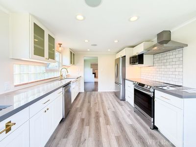 326 N 125th St, Seattle, WA, 98133