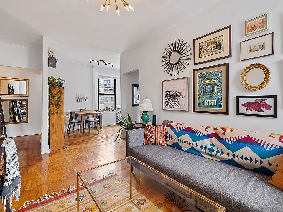 1st image of 342 W 21st St APT 6B
