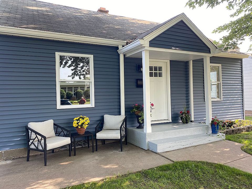 Front of house