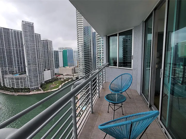 325 S Biscayne Blvd #3321 — Photo 26