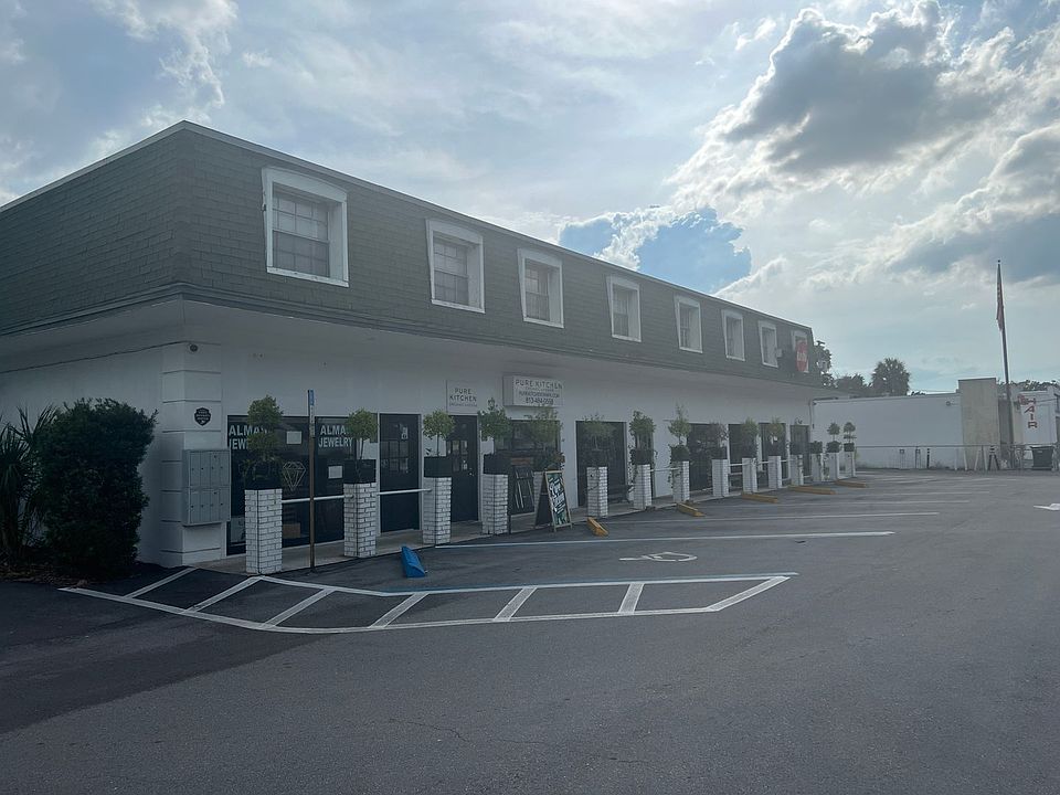 1st image of 3212 W Kennedy Blvd #R-6