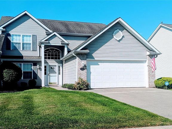3rd image of 1267 Watermark Ln Unit 8
