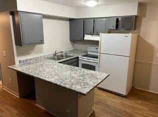 10-22 Ballans Dr #22-4, Grand Ledge, MI 48837