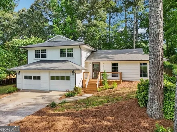 4363 Old Mabry Rd NE, Roswell, GA 30075
