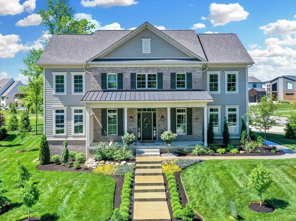 11015 Holliday Farms Blvd, Zionsville, IN 46077