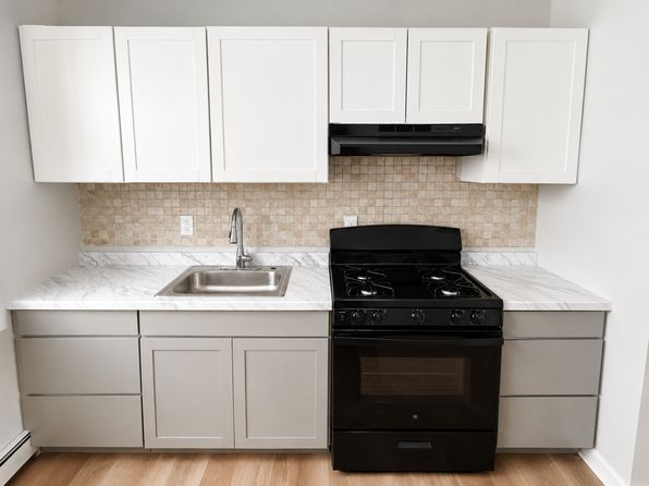 96 Milford Ave #2