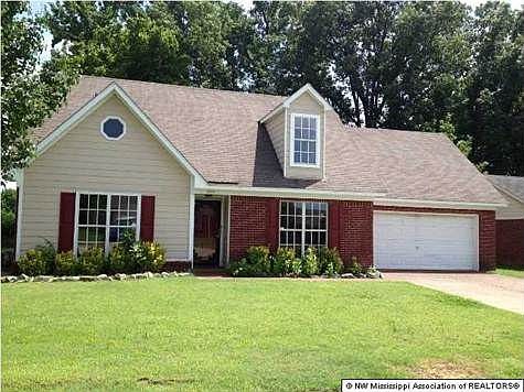 2nd image of 2515 S Avalon Dr
