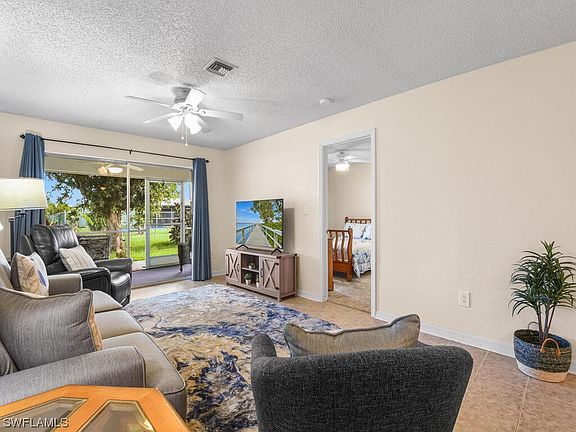 5th image of 309 Cape Coral Pkwy W APT 207