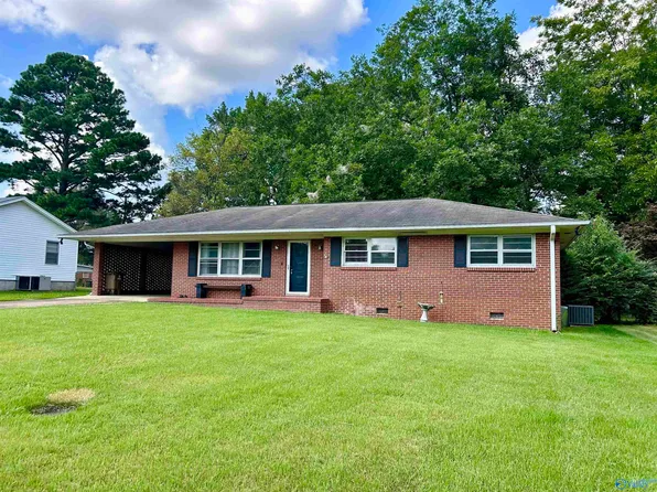 1703 10th Ave SE, Decatur, AL 35601