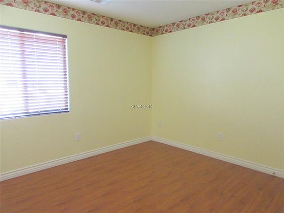 4th image of 3411 Amethyst Glen Ct #0