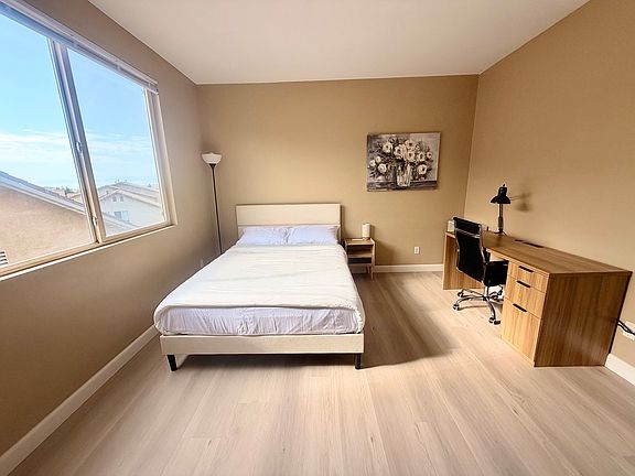 2nd image of 25146 Cliffrose St #2002