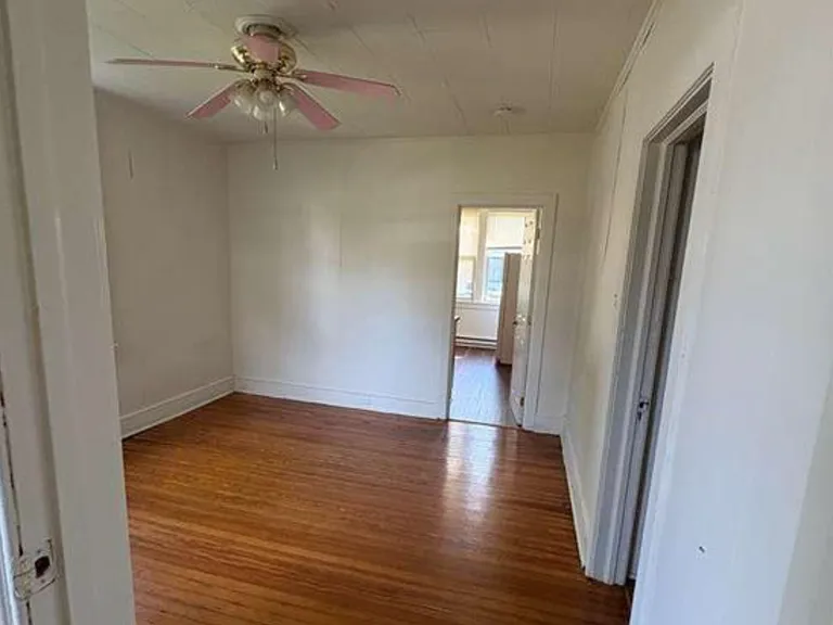 402 Cinnaminson Ave #2 — Photo 5
