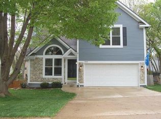 1314 N Anne Shirley Dr, Olathe, KS 66061