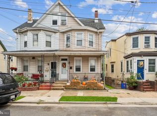 32 Champion Rd, Gloucester City, NJ 08030