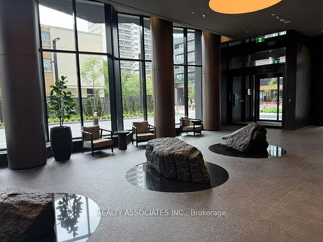 110 Broadway Ave S #321 — Photo 31