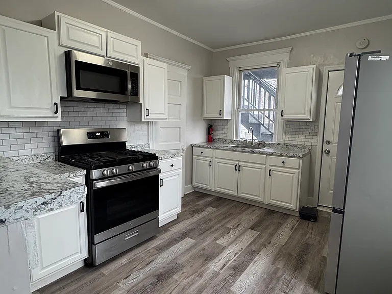 694 Amboy Ave #1 — Photo 1