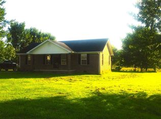 101 Holman Ln, Crab Orchard, KY 40419