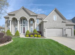 5904 NW 104th Ter, Kansas City, MO 64154