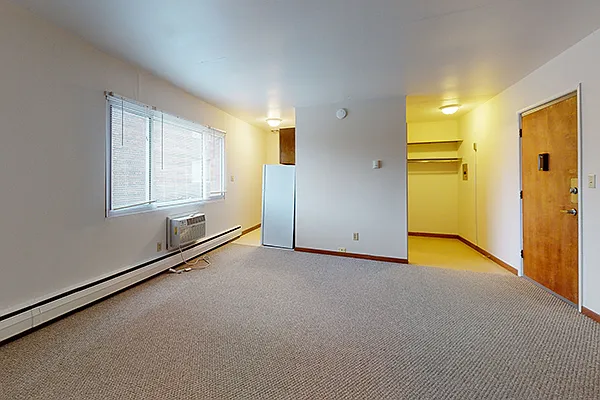 1663 N. Prospect Ave. — Photo 7