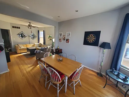 2535 N Hamlin Ave #2 Photo 1
