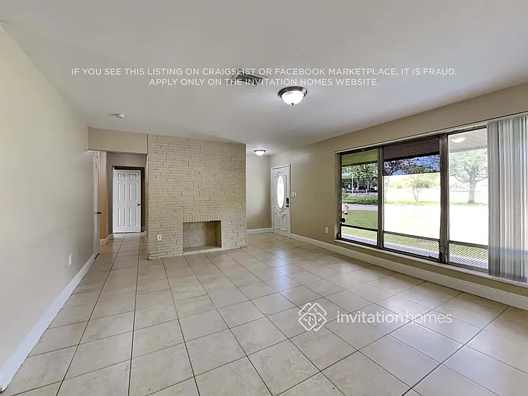 2411 Utopia Dr — Photo 3