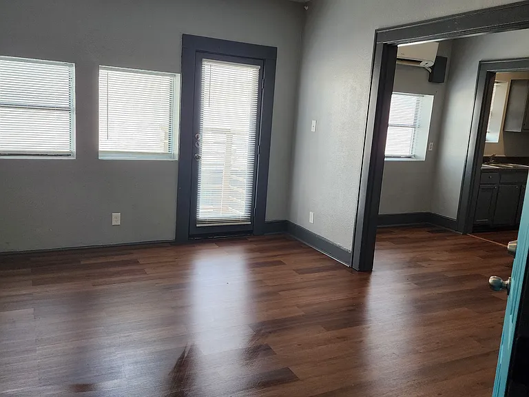 804 N Lancaster Ave #3 — Photo 21