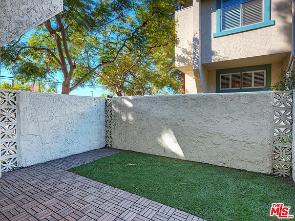 4th image of 4838 1/2 McConnell Ave