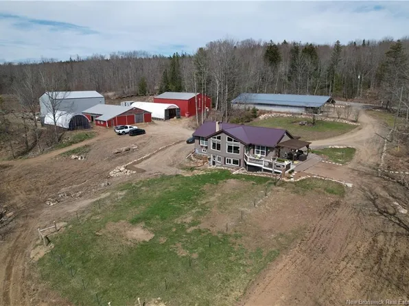 30 Stillwater Rd, Saint Patrick, NB E5C 1V7