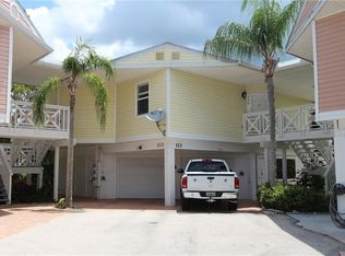 950 Moody Rd APT 113, North Fort Myers, FL 33903