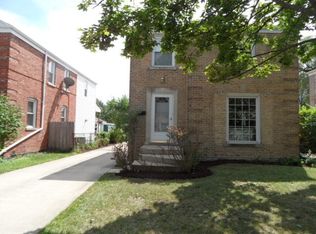 7455 W Catalpa Ave, Chicago, IL