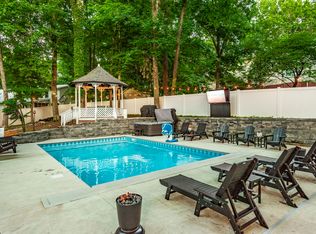 1505 Newmans Trl, Hendersonville, TN 37075