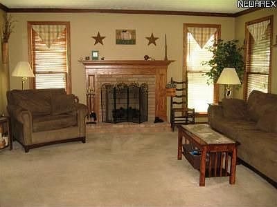4th image of 5911 Shetland Cir NE