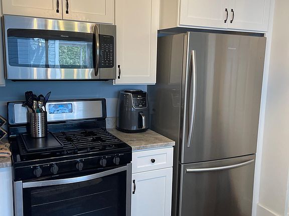 5th image of 203 Poplar Ave