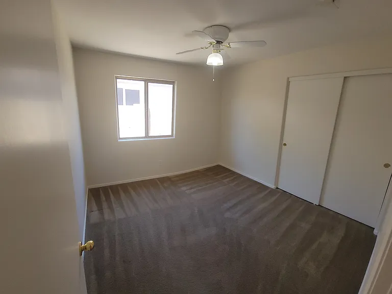 Second bedroom.