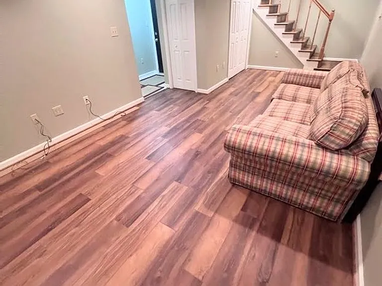118 Guffey Ter — Photo 27