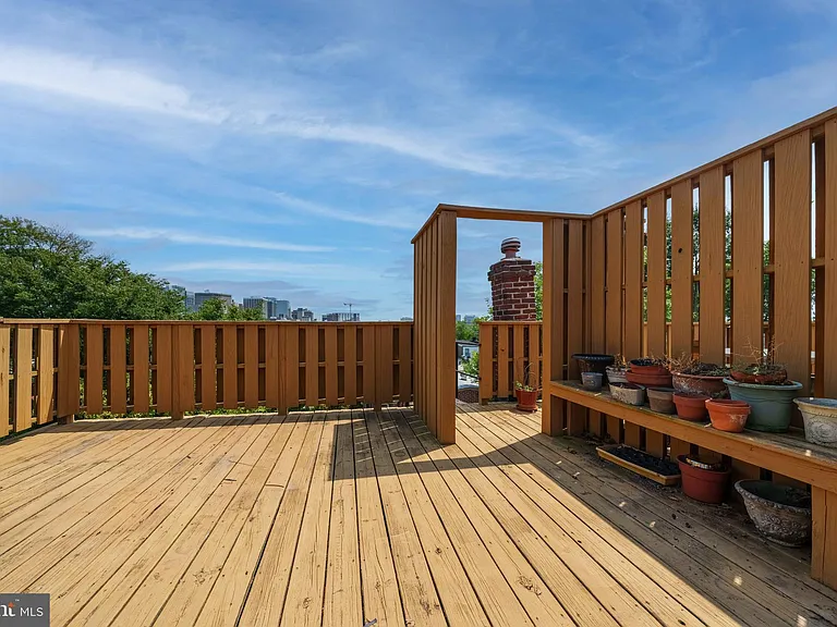 1016 Kirk Ave — Photo 26