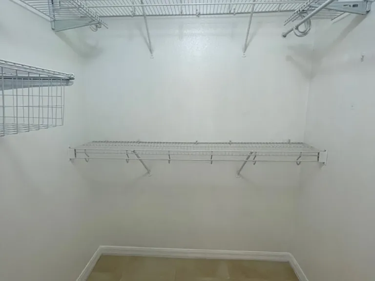 4312 Iveyglen Ave — Photo 12