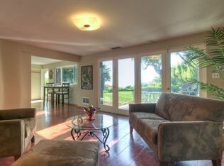 1937 10th Ave W #2, Seattle, WA 98119