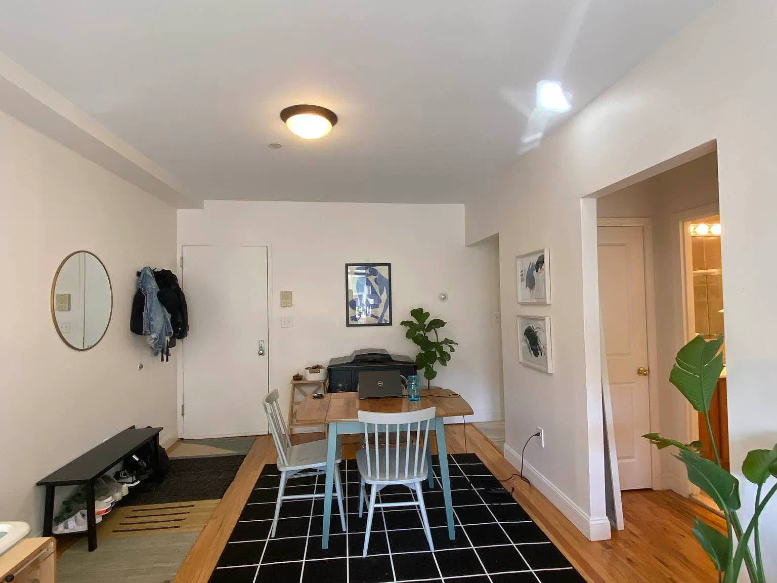 325 Warren Street — Photo 2
