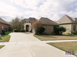 2582 Colonial Way, Zachary, LA 70791